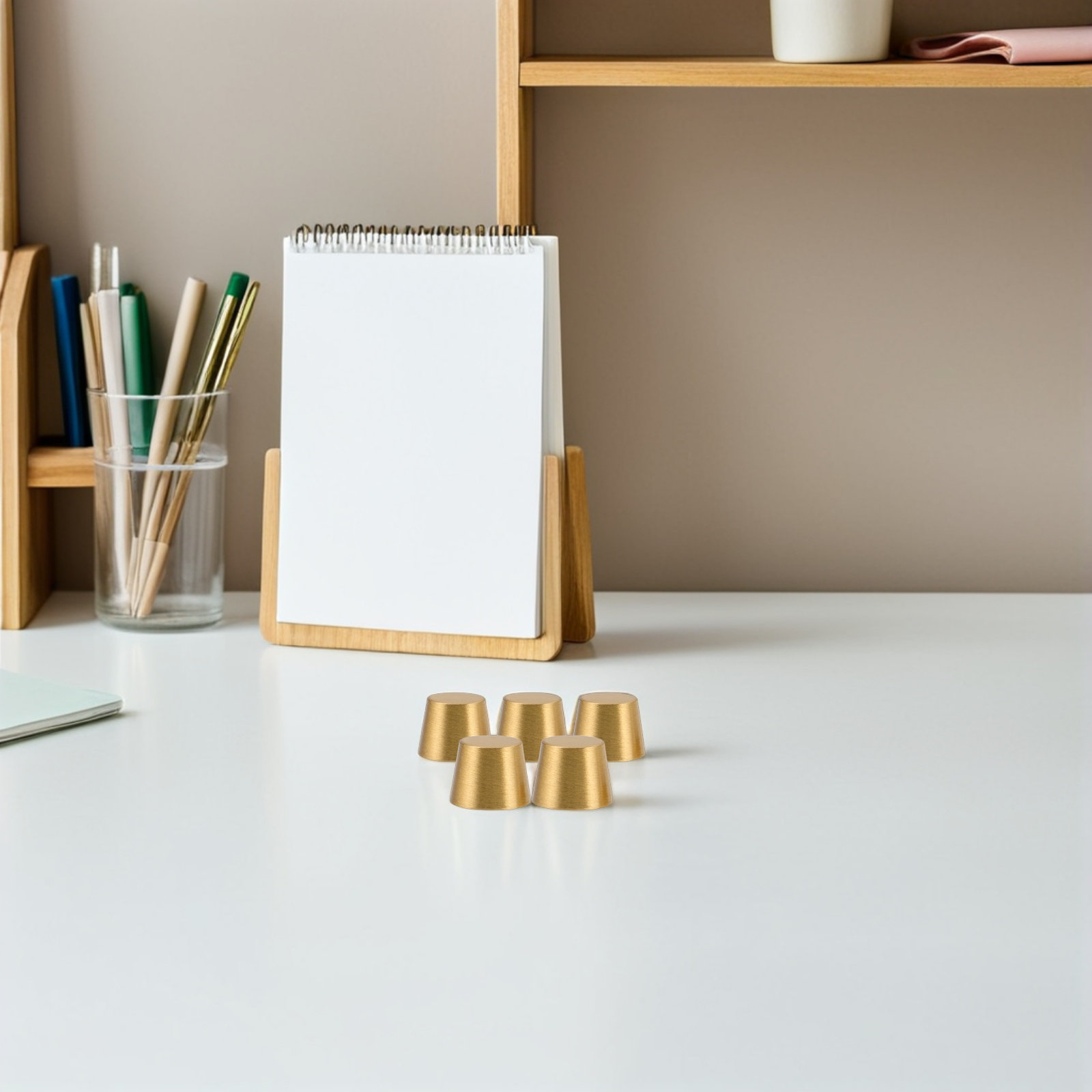 Furniture Hardware Display - 8 stuks messing meubelvoeten, stabiele conische